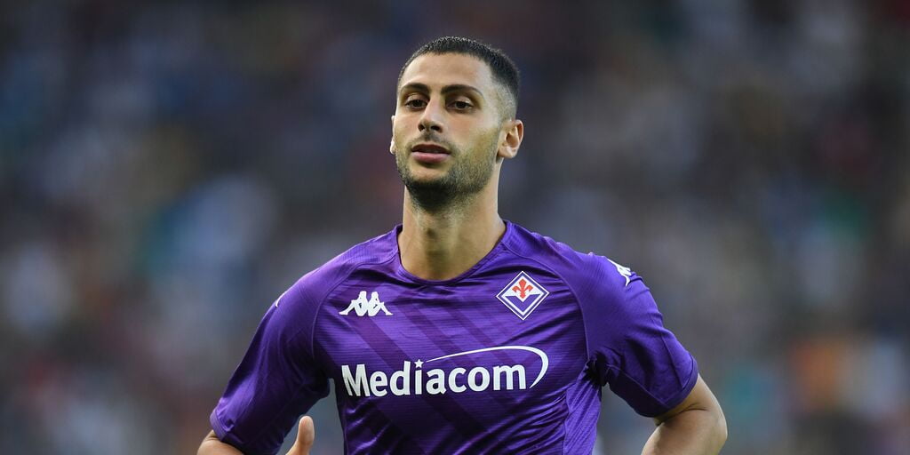 La Fiorentina: Mandragora subisce intervento chirurgico al ginocchio, tempistica di recupero rivelata