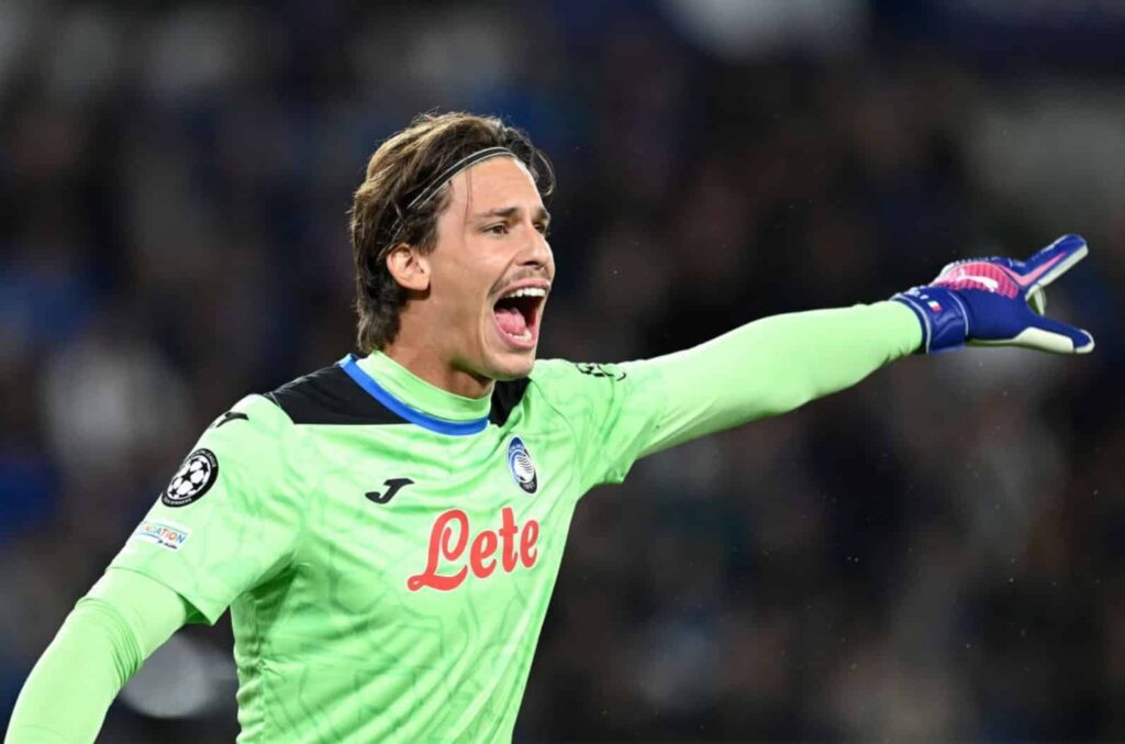 Manchester United punta Carnesecchi per sostituire Onana, fissato il prezzo