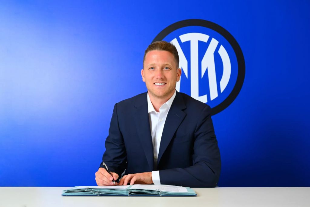 Inter Milan valuta la cessione di Piotr Zielinski