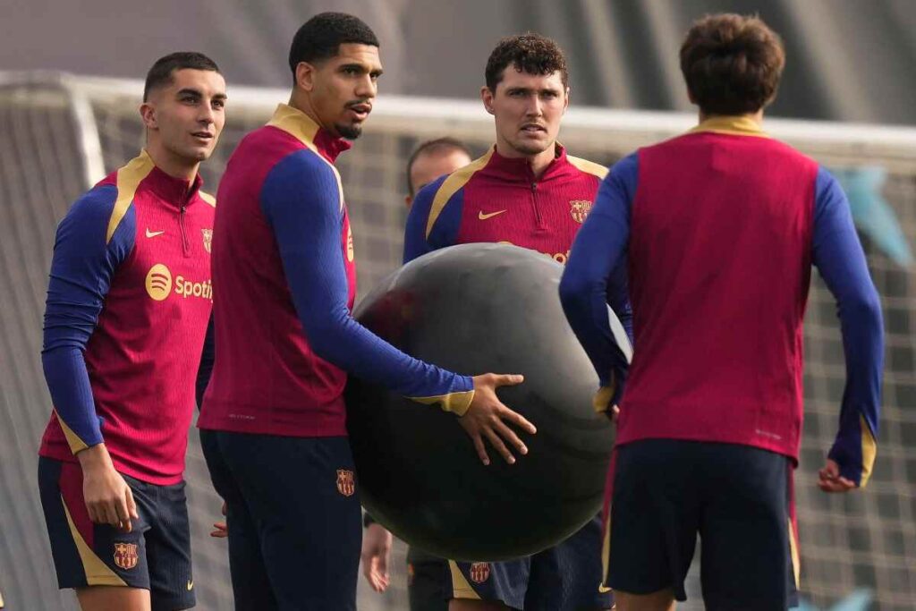 Inter e Barcellona, ipotesi scambio tra Bastoni e Araujo