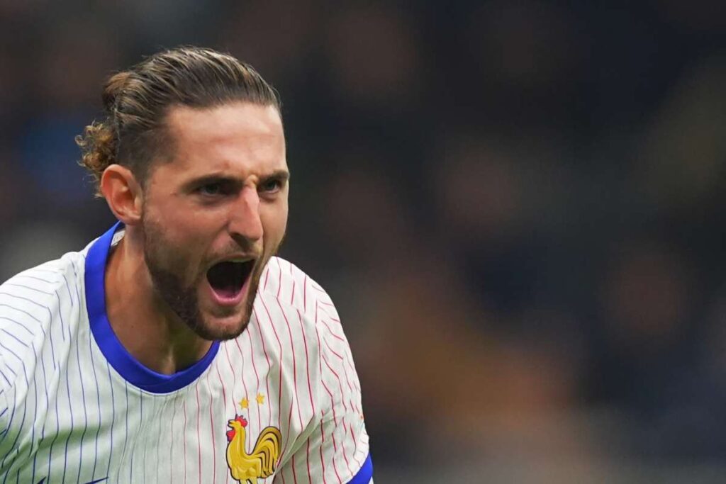 Milan e Juventus, gli errori si ripetono: la lezione di Rabiot e Kelly