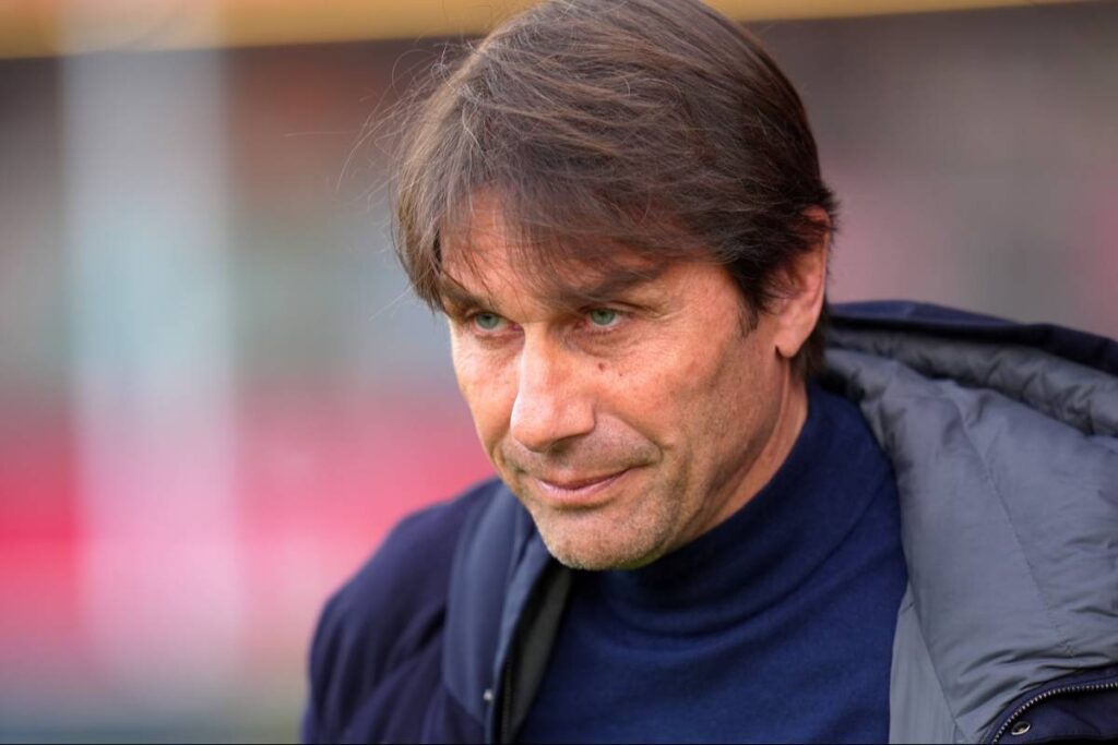 Mercato del Napoli in fase decisiva: pressing asfissiante, Grealish fuori e la corsa agli esterni