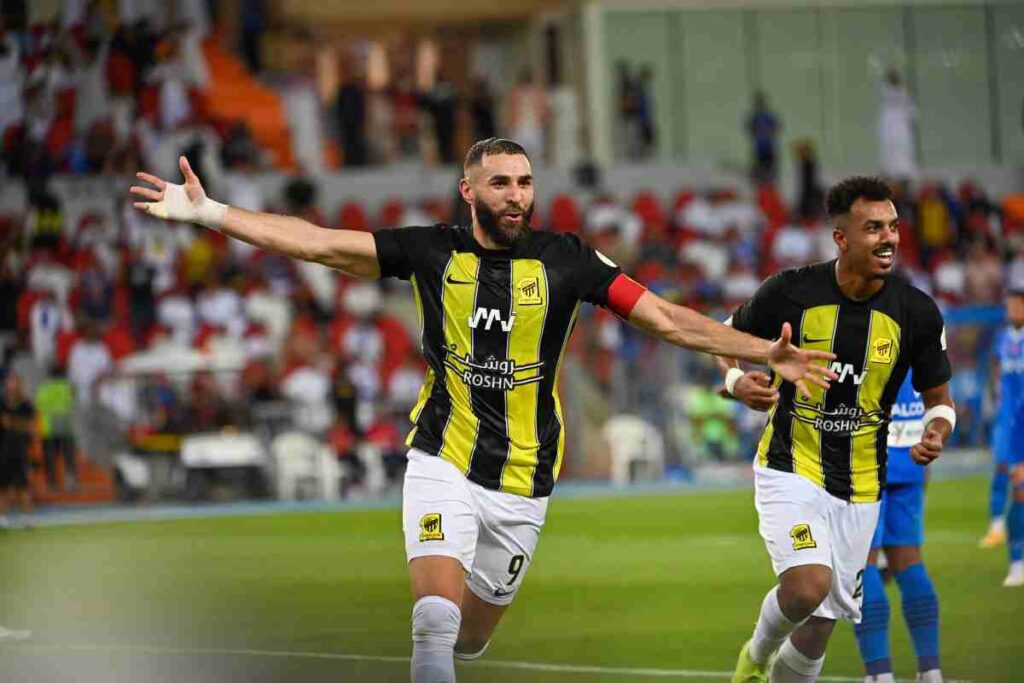 Benzema, Mourinho vuole il francese al Benfica