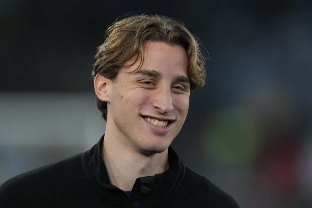 Edoardo Bove vicino al ritorno: il centrocampista dell’Inter guarda all’estero