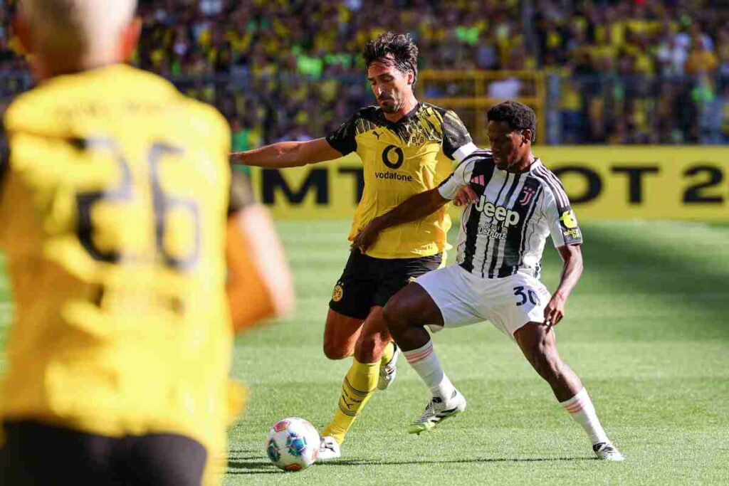 Emre Can fuori per mesi: il Dortmund perde lo scalmano in vista della Juventus