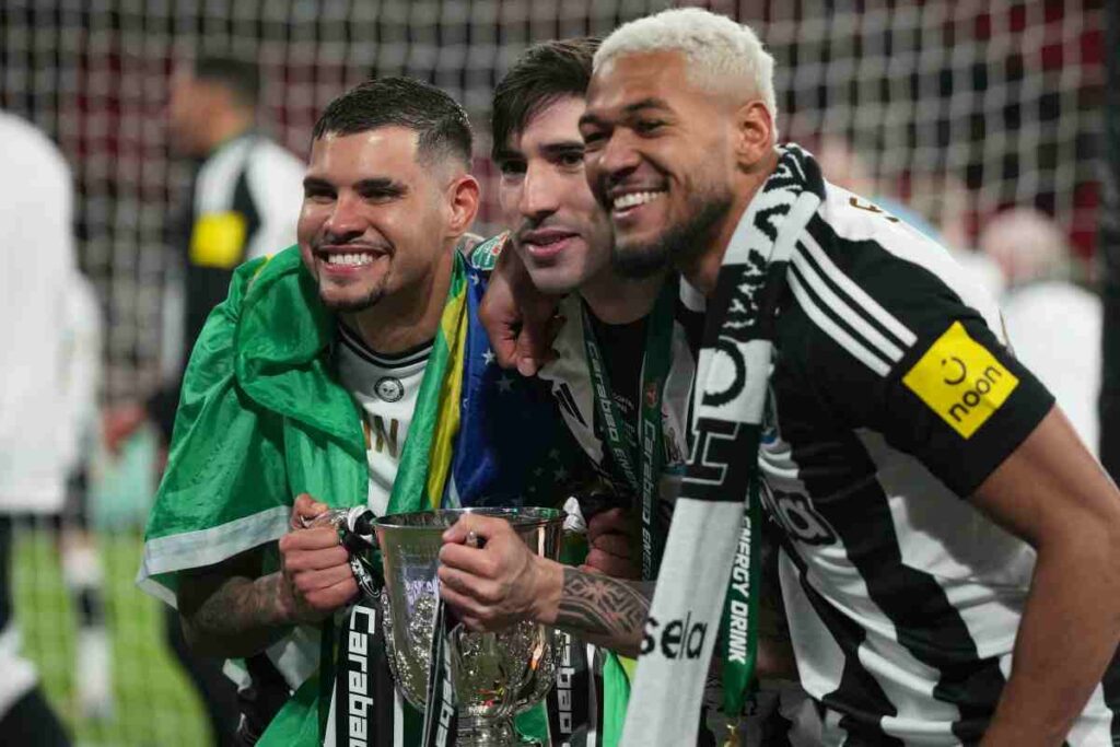 La Juventus valuta la cessione di Vlahovic: il Newcastle è interessato