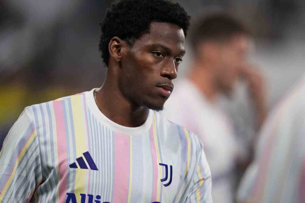La Juventus cerca un nuovo attaccante: Omorodion sul mercato