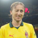 Luka Modric, il gesto di integrazione con i compagni di squadra del Milan