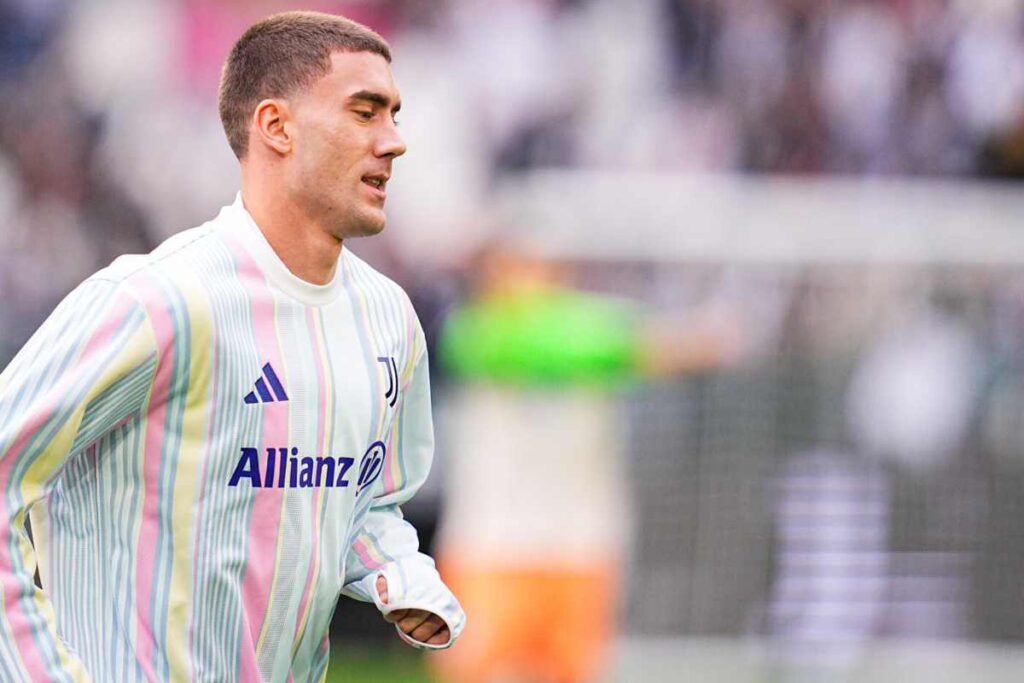 Scambio Vlahovic-Ricci: un’ipotesi fantascientifica tra Juventus e Milan